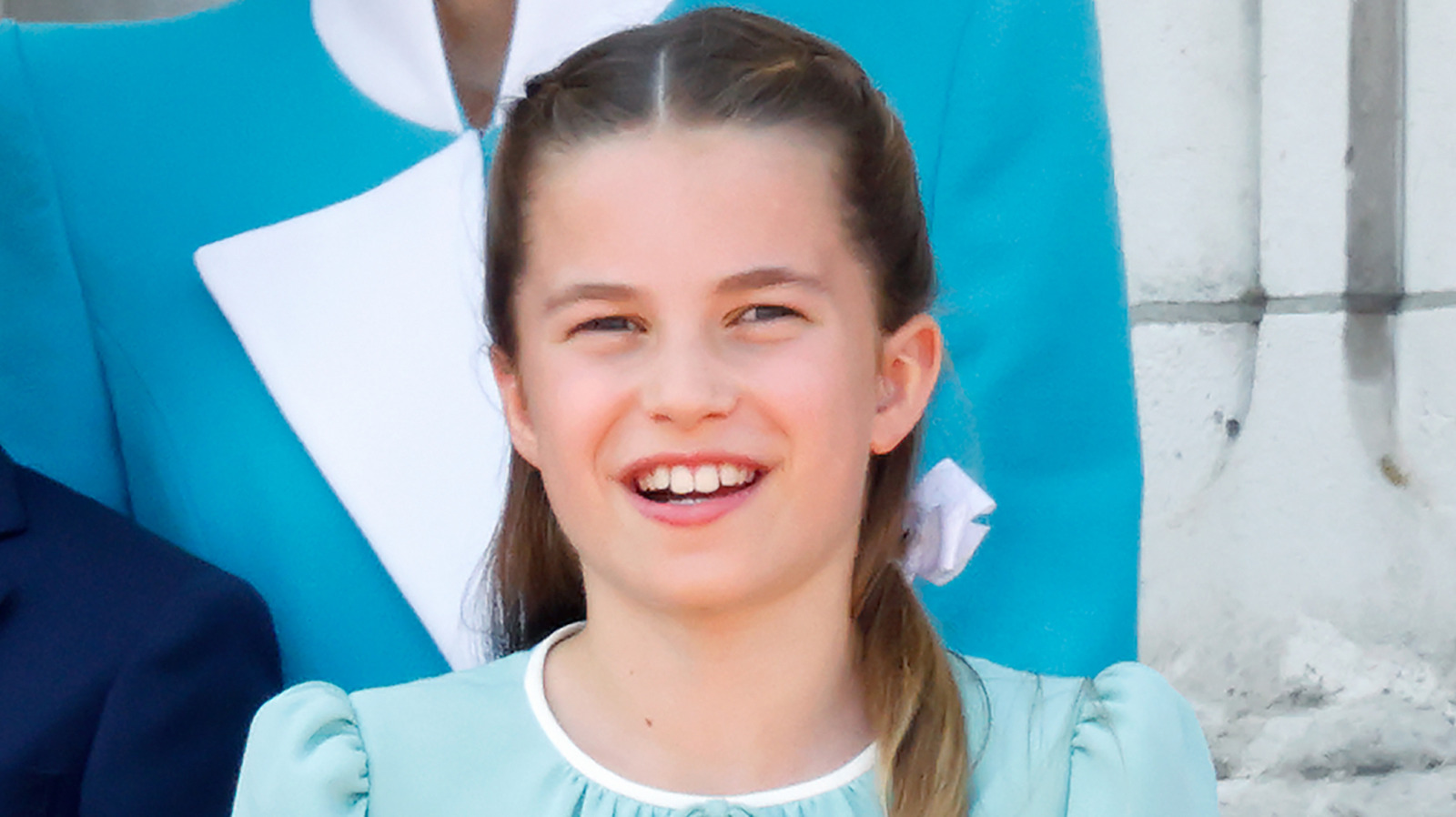 Les cheveux les plus royalement adorables de la princesse Charlotte au fil des ans