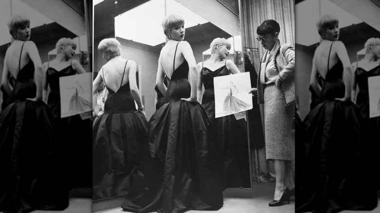 Shirley MacLaine dans sa robe des Oscars de 1959