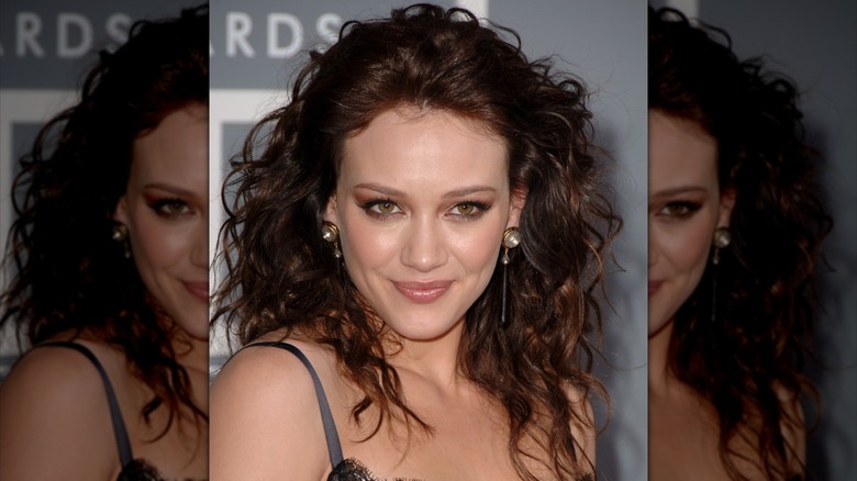 Hilary Duff aux cheveux bruns en 2007
