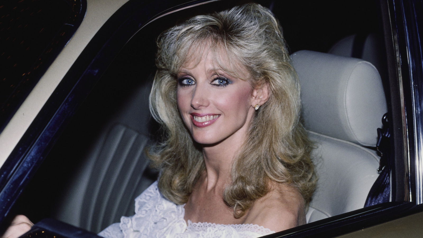 Vous vous souvenez de la star Morgan Fairchild des années 80 ? Voici à quoi elle ressemble maintenant