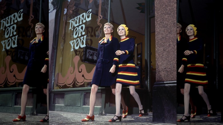 Sara Crichton-Stuart et Twiggy mannequins à Londres 1966