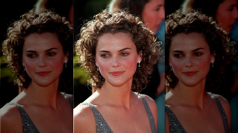 Keri Russell arrive aux Emmy Awards 2000 le 10 septembre 2000
