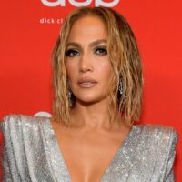 Les cheveux de Jennifer Lopez aux AMA 2020 n'étaient pas les préférés des fans – mais elle a eu le dernier mot