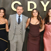 6 fois les filles de Matt Damon stupéfaites sur le tapis rouge avec leur père