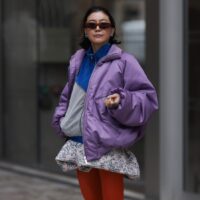 L'une des couleurs de tenue les plus audacieuses de l'automne 2025 est officiellement de retour en 2026 – voici comment la porter cette année
