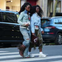 La tendance denim préférée des millénaires qui n'est plus dépassée en 2026