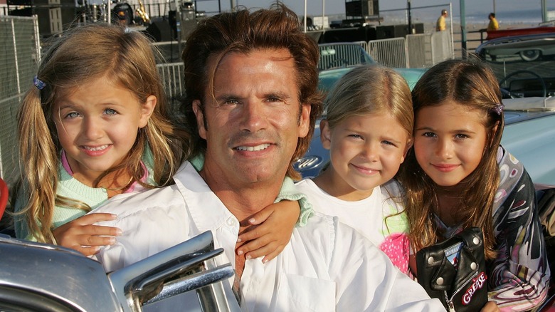 Lorenzo Lamas avec ses filles Isabella, Victoria et Alexandra en 2006.