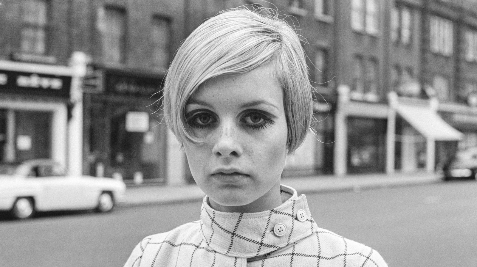 La coiffure emblématique de Twiggy dans les années 60 était appréciée de tout le monde, sauf elle