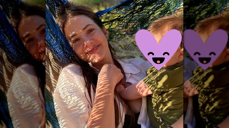 Une photo de Julie Gonzalo et de sa fille en mai 2024