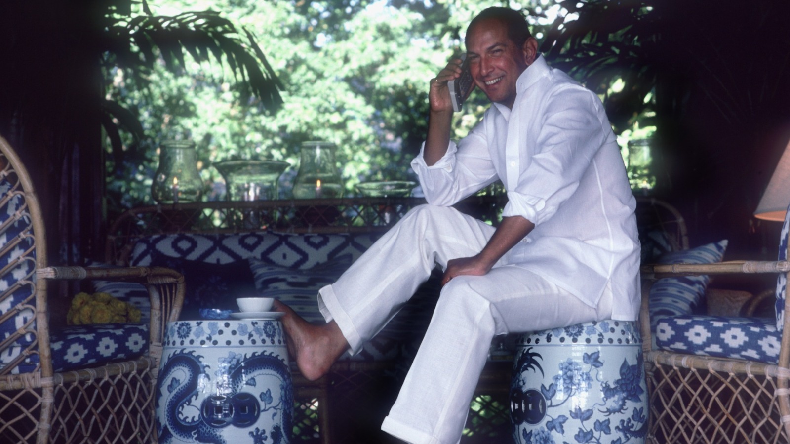 Citation du jour d'Oscar De La Renta : "Être bien habillé n'a pas grand-chose à voir avec..."