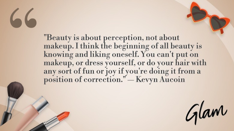 Citation de Kevyn Aucoin sur fond beige