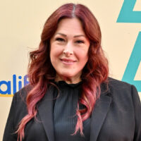 Carnie Wilson a l'air si différente sans ses cheveux roux emblématiques