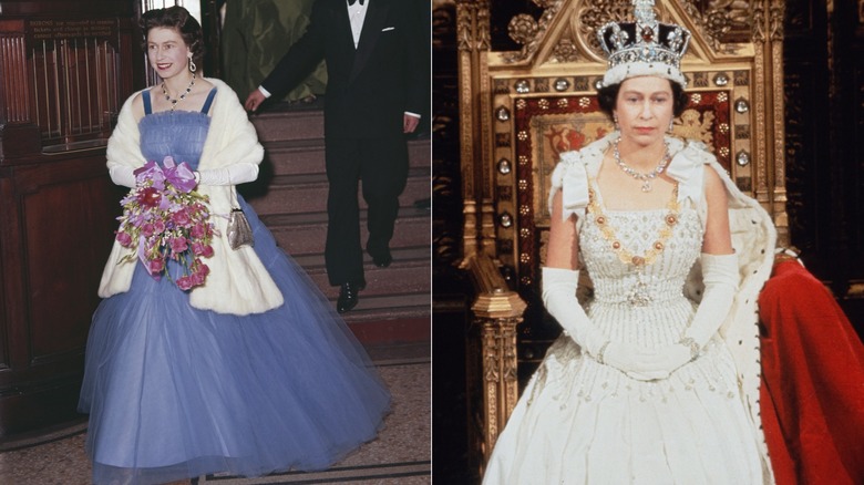 La reine Elizabeth II dans les années 1960 portait une robe de bal formelle avec une étole de fourrure et siégeait au Parlement avec ses insignes.