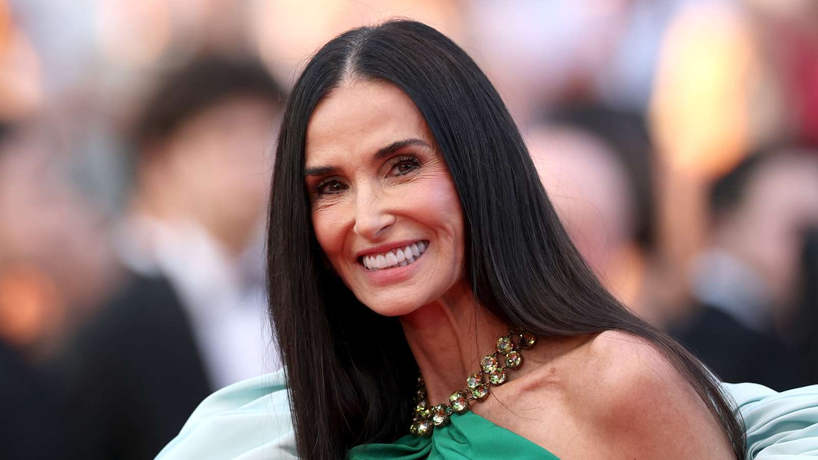 Demi Moore jette les règles du style mère de la mariée pour le mariage de sa fille Tallulah