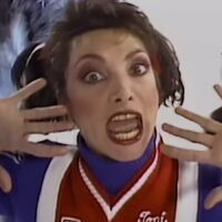 Toni Basil est devenue un succès retentissant avec la chanson Mickey des années 80 – Voici à quoi elle ressemble maintenant