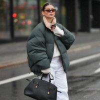 5 tendances de style devenues définitivement dépassées en un temps record