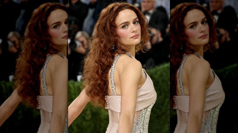 Joey King au Gala du Met 2026.