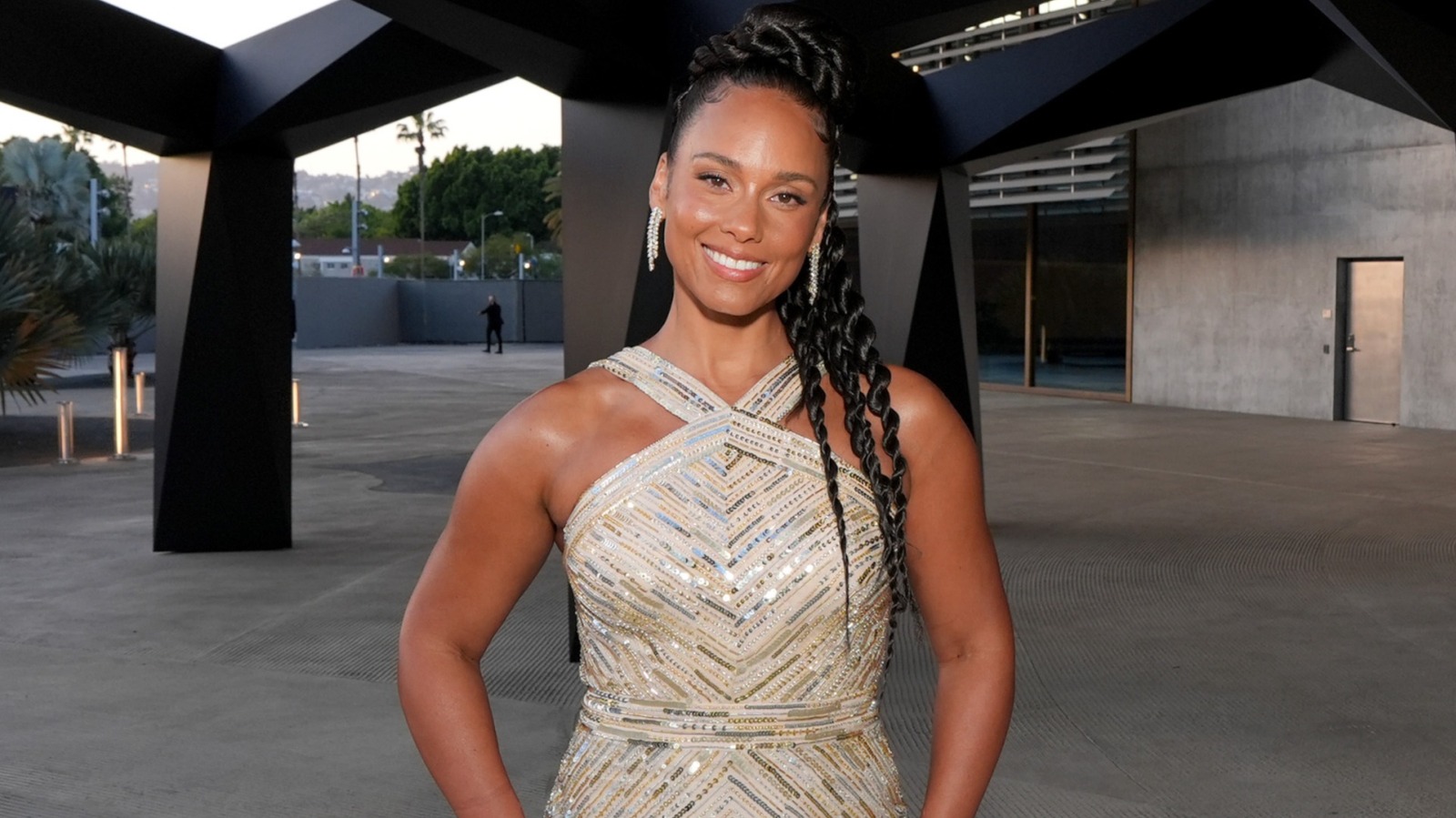 Citation du jour par Alicia Keys : "Vous pouvez porter tous les plus beaux vêtements du monde, mais..."