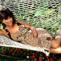 Vous vous souvenez de la star des années 80, Adrienne Barbeau ? Elle est toujours étonnante aujourd'hui