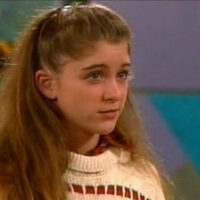 La star de Mes deux pères, Staci Keanan, est époustouflante des décennies après son apogée dans les années 80