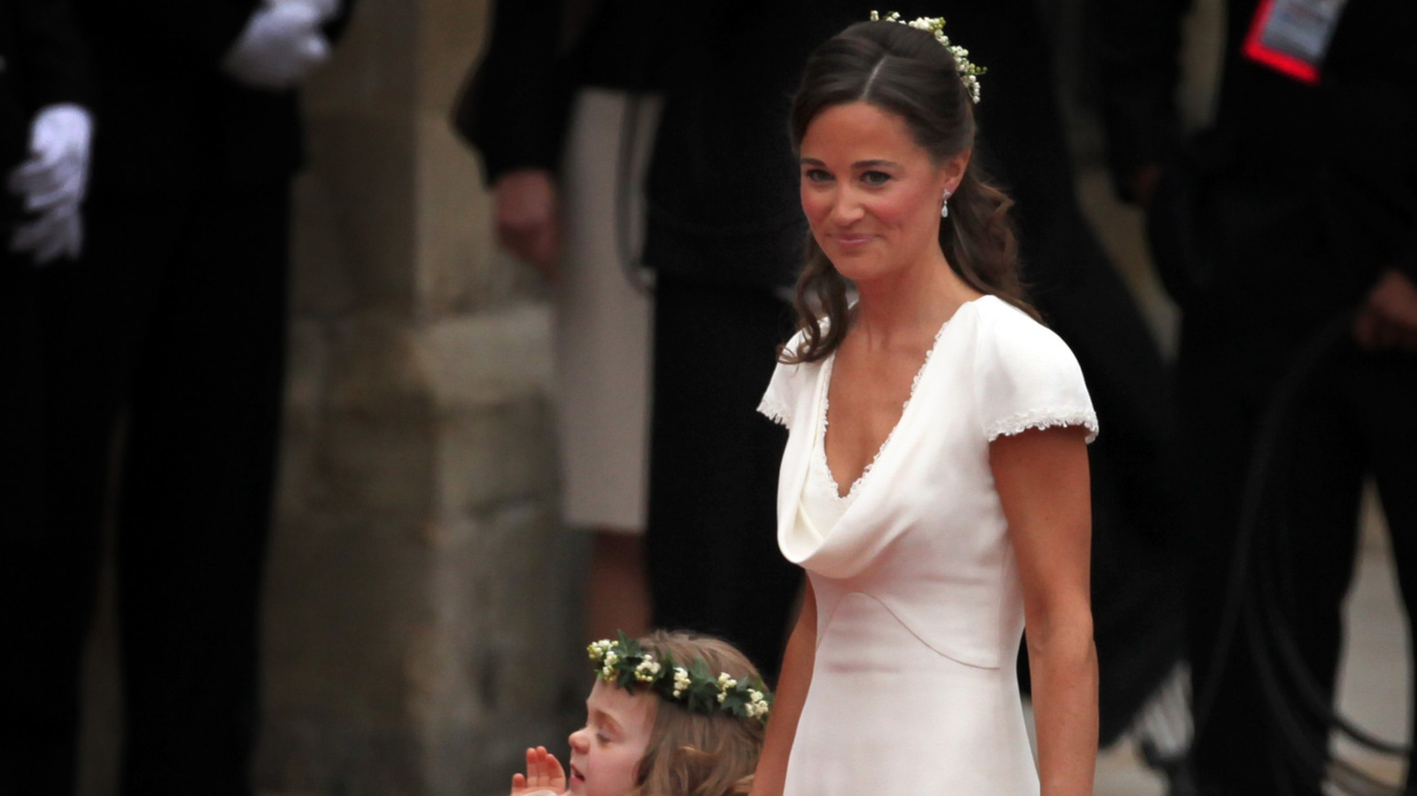 "Ça allait un peu trop bien !" : la réponse ludique de Pippa Middleton au buzz autour de sa robe blanche emblématique
