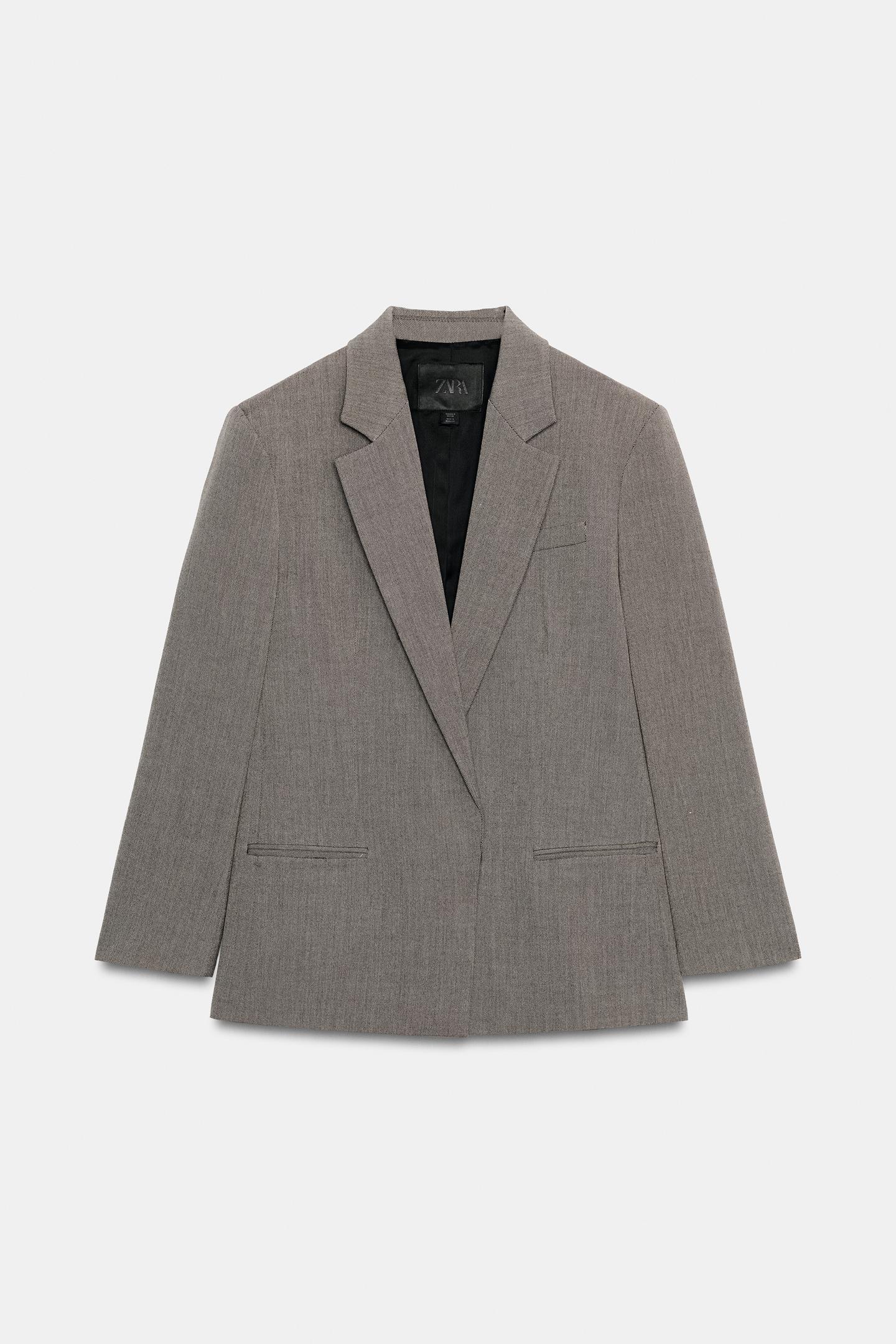 Blazer croisé Zara (99,95 euros).