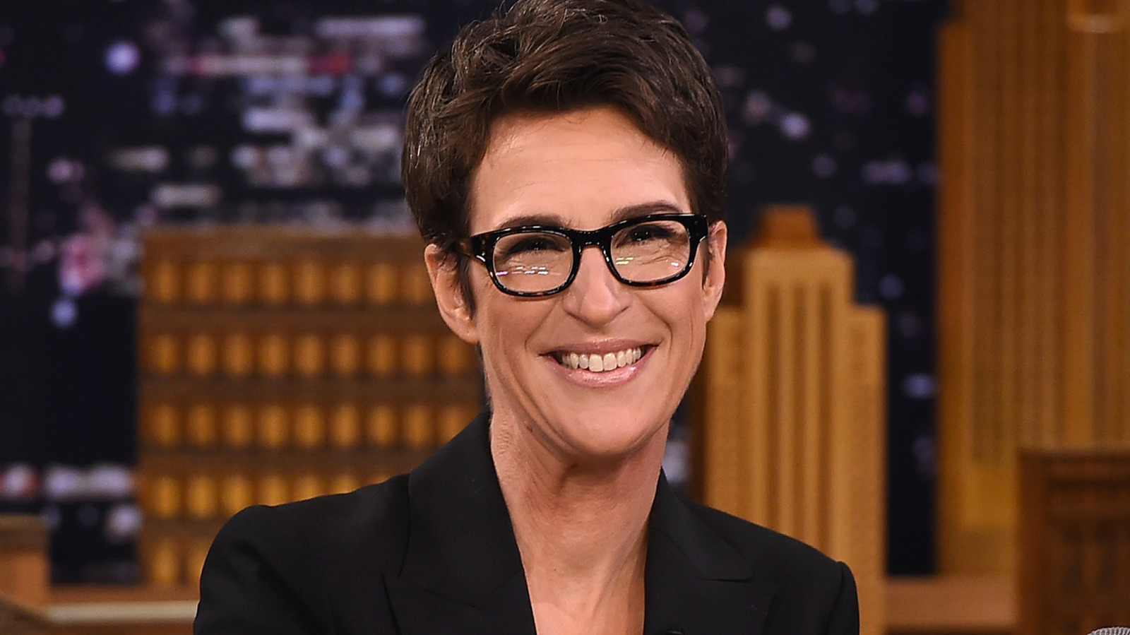 À quoi ressemble la présentatrice de MSNBC Rachel Maddow sans maquillage