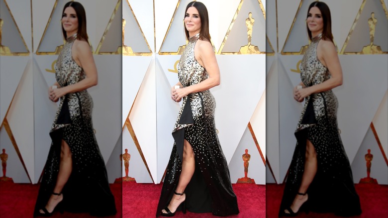 Sandra Bullock sur le tapis rouge des Oscars 2018