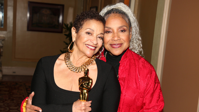 Debbie Allen et Phylicia Rashad à la soirée d'honneur des Oscars