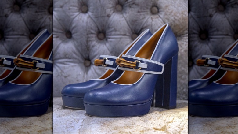 talons plateforme bleu marine