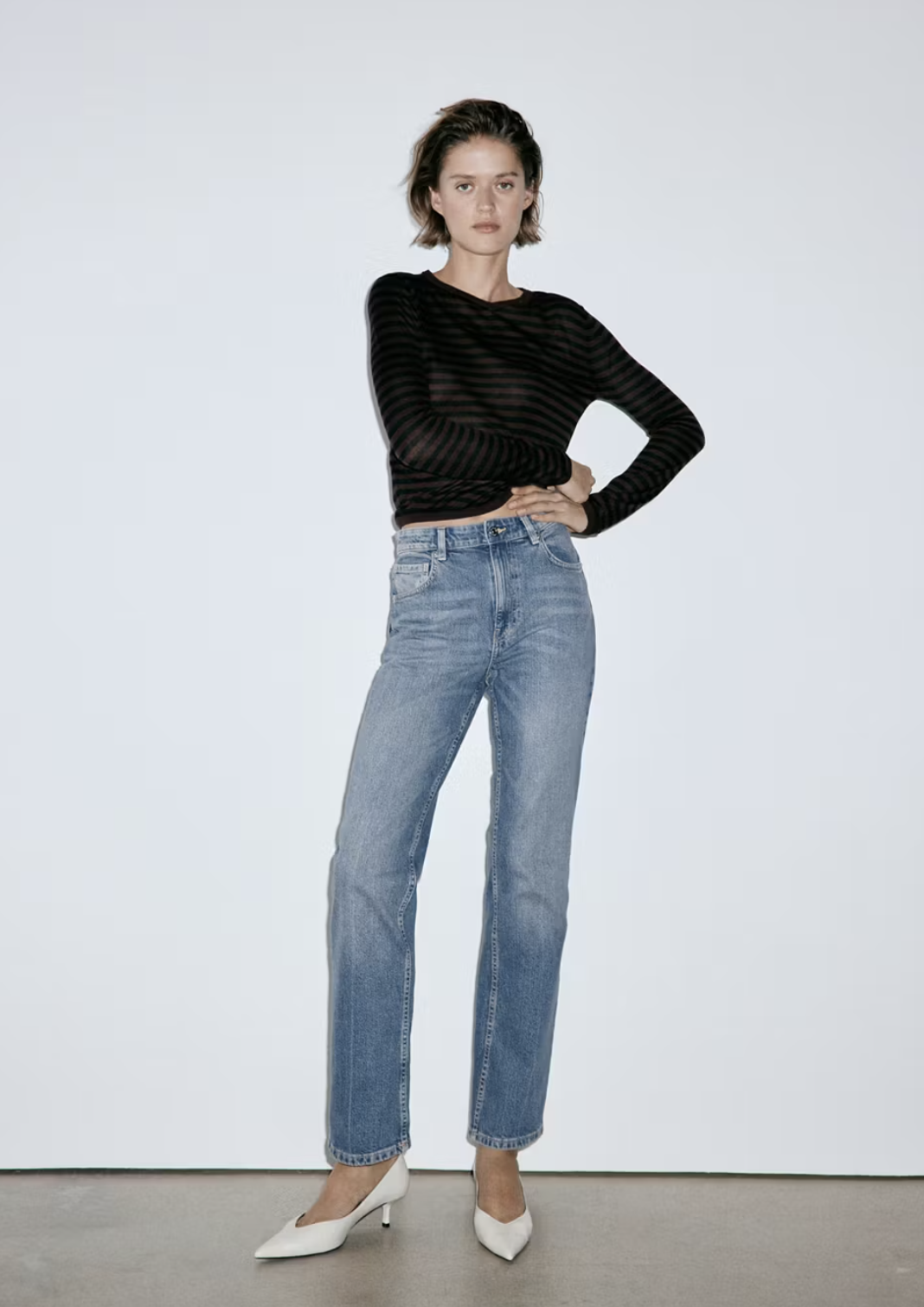 Jean slim taille haute bleu moyen (29,99 euros)