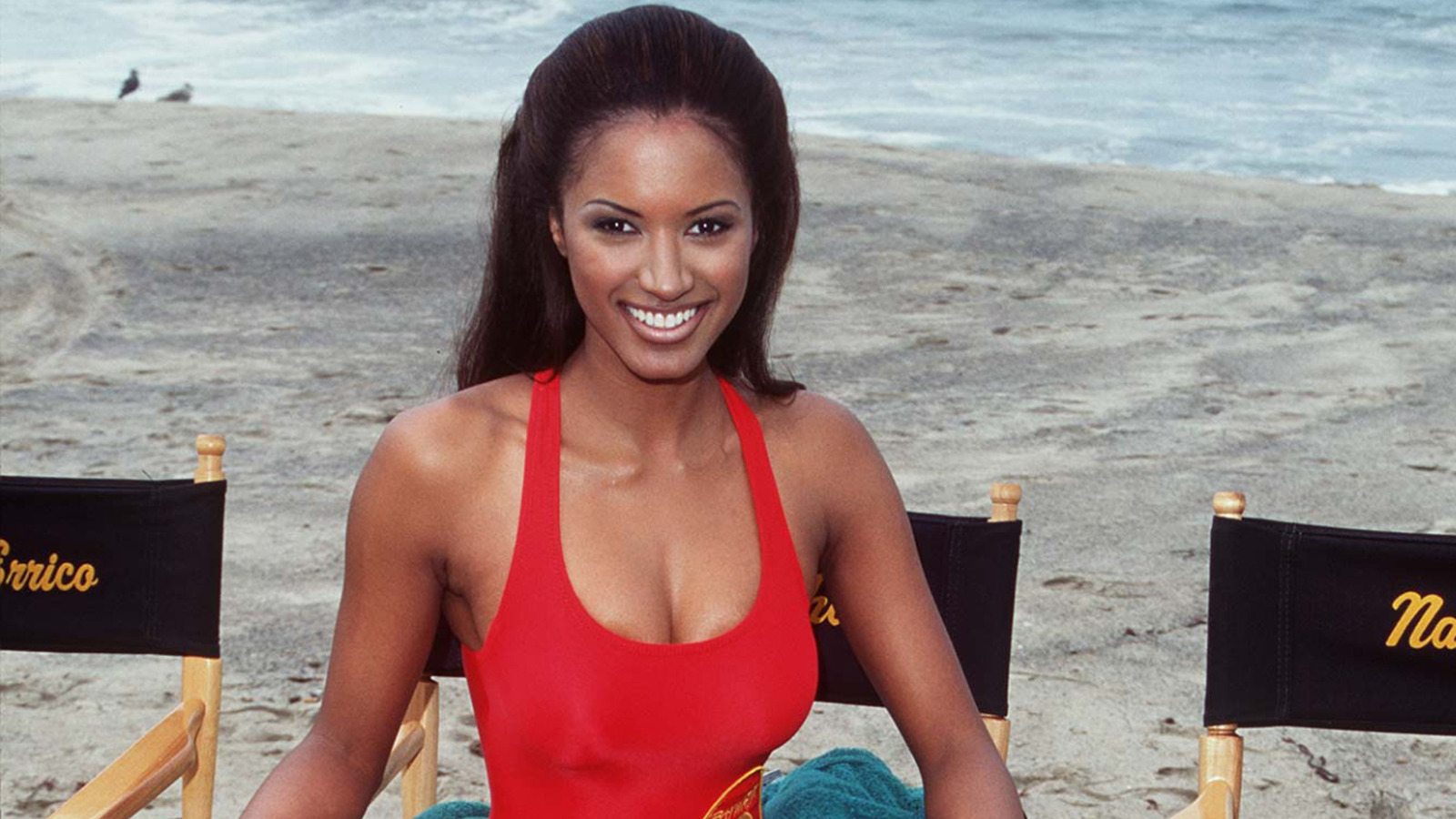 Voici à quoi ressemble la star originale de Baywatch, Traci Bingham, ces jours-ci
