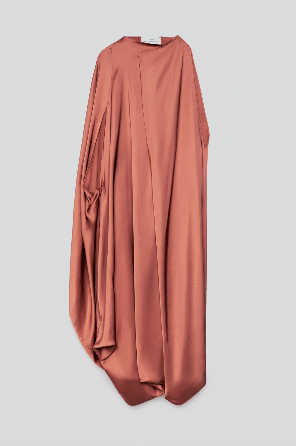 Robe orange de la collection avec Baisi Guadagnino (89,95 euros) / Réf. 5919/908/615