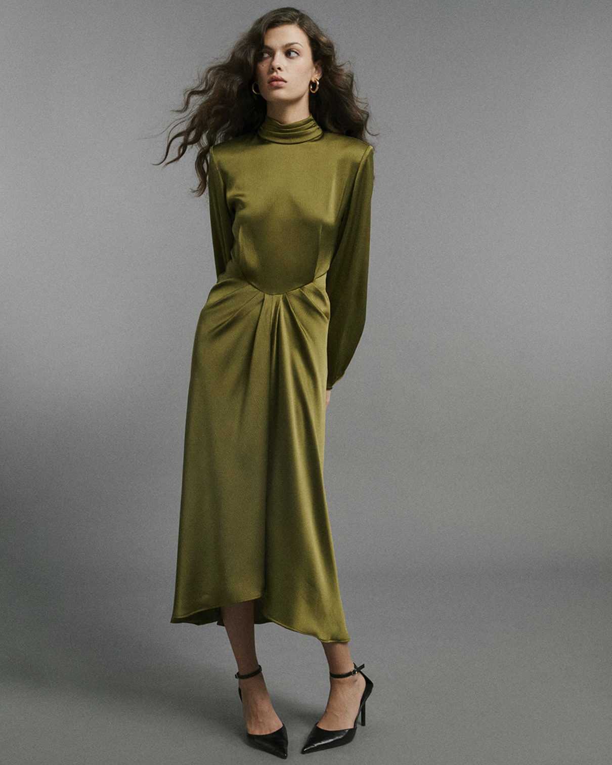 Robe jacquard verte avec col (49,99 euros) / Réf. 56240010423