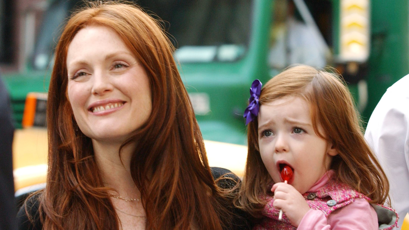 Liv Freundlich, la fille sosie de Julianne Moore, est devenue magnifique