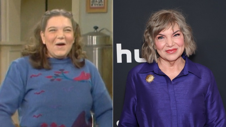 Mindy Cohn dans le rôle de Natalie et en 2026