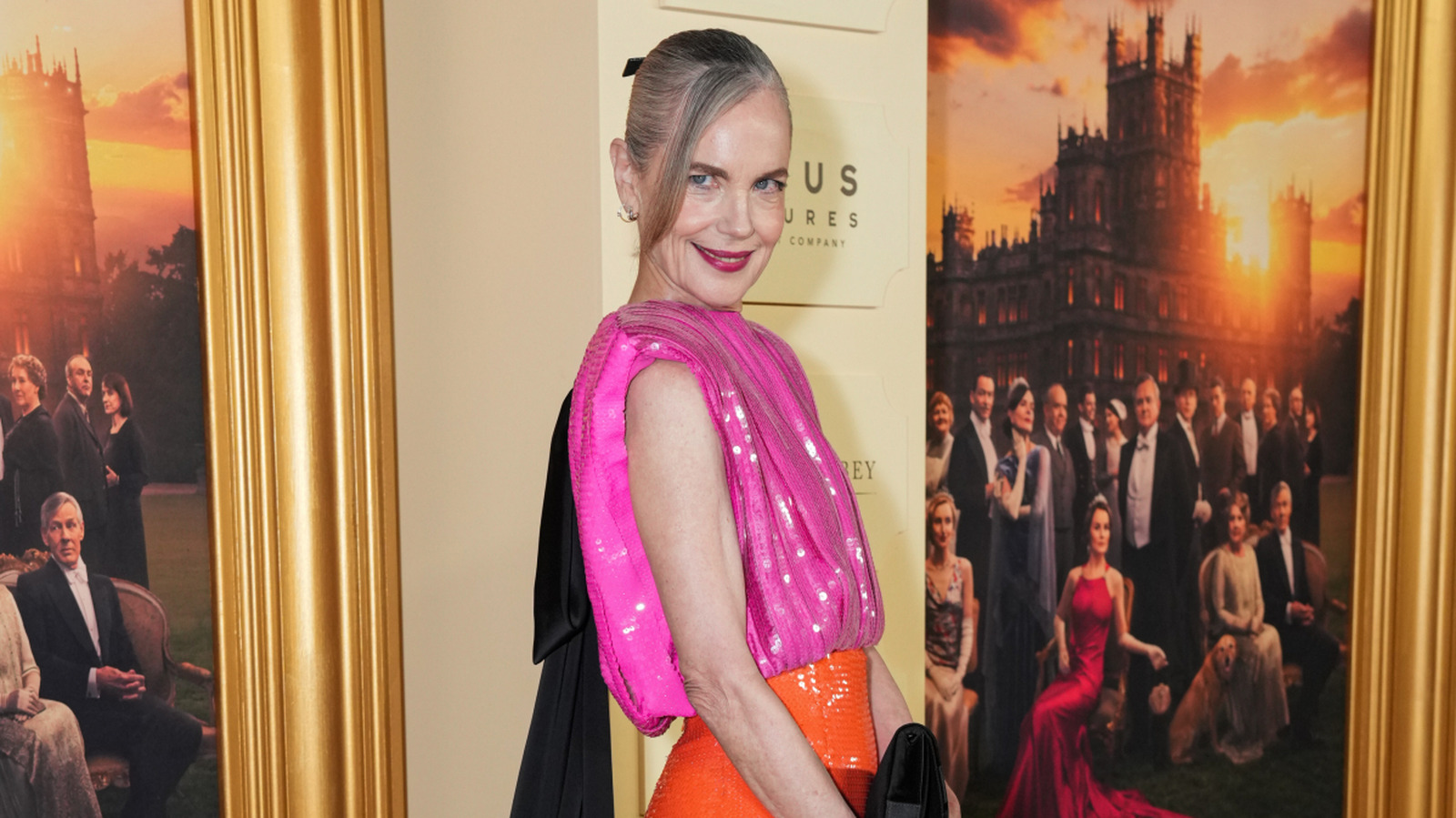 La transformation majeure du style de la star de Downton Abbey, Elizabeth McGovern, à 60 ans