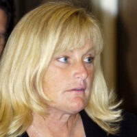 Vous vous souvenez de l'ex Debbie Rowe de Michael Jackson ? Voici à quoi elle ressemble maintenant