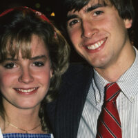 Vous vous souvenez de la star des années 80, Elisabeth Shue ? Voici à quoi elle ressemble maintenant