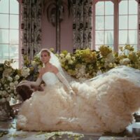 Classement des meilleurs looks de mariage de Carrie Bradshaw dans Sex And The City par attrait intemporel
